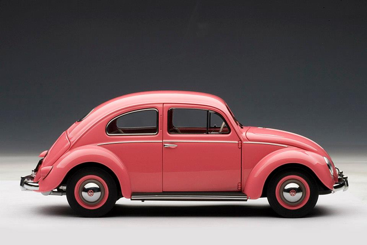 1/18 AUTOart Volkswagen VW BEETLE 1200 LIMOUSINE 1955 (Pink