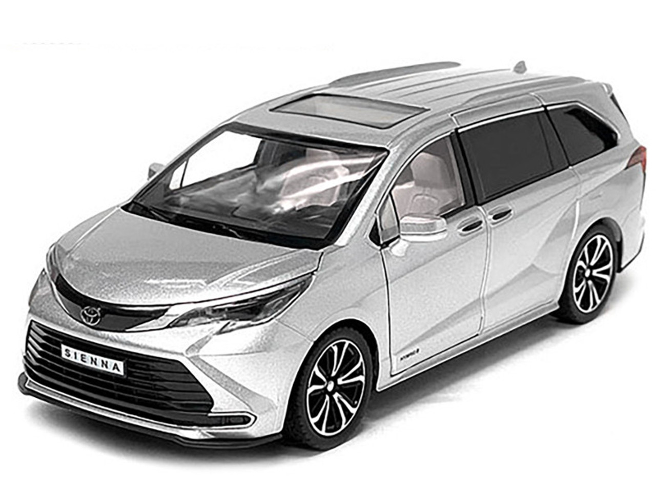 1/24 Motormax Toyota Sienna Minivan Silver Metallic Diecast Model Car 