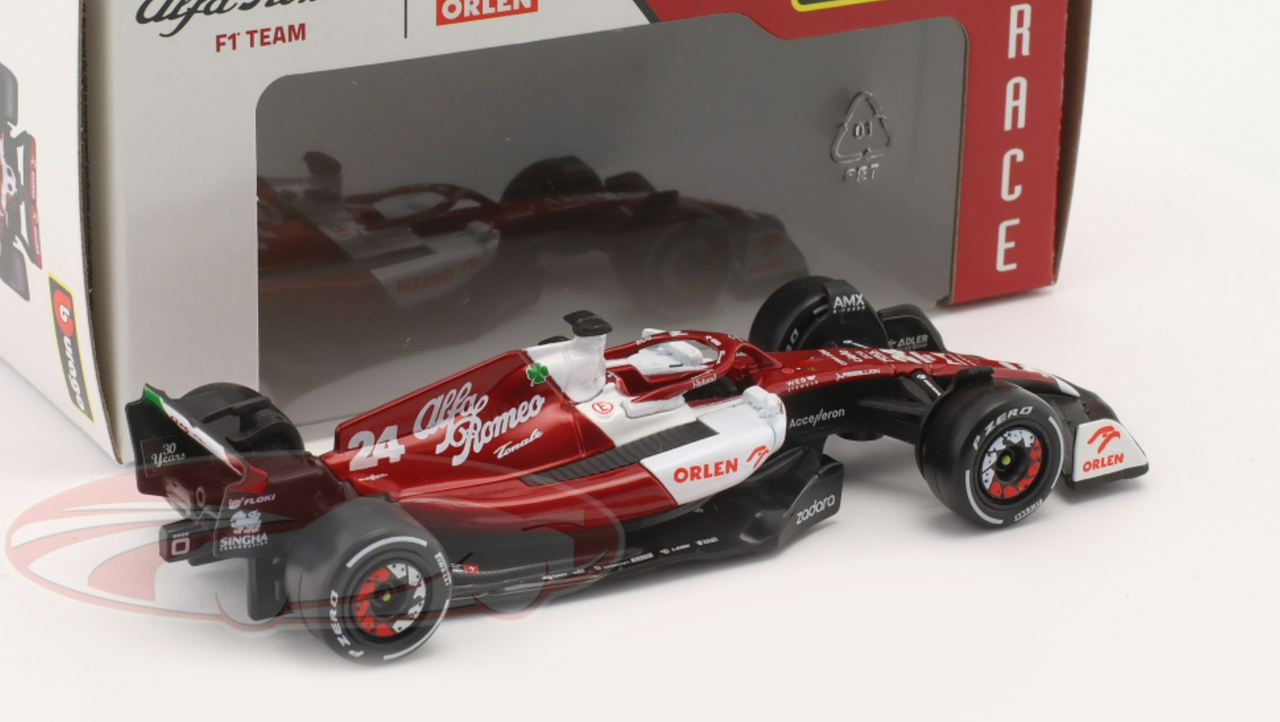 1/43 BBurago 2022 Formula 1 Zhou Guanyu Alfa Romeo C42 #24 Bahrain GP Car Model Standard Edition