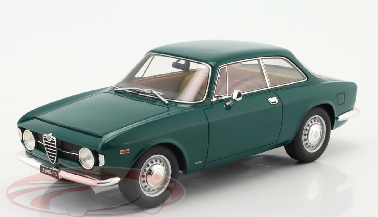 1/18 Mitica 1968 Alfa Romeo Giulia GT 1300 Junior (Green) Car Model Limited 74 Pieces