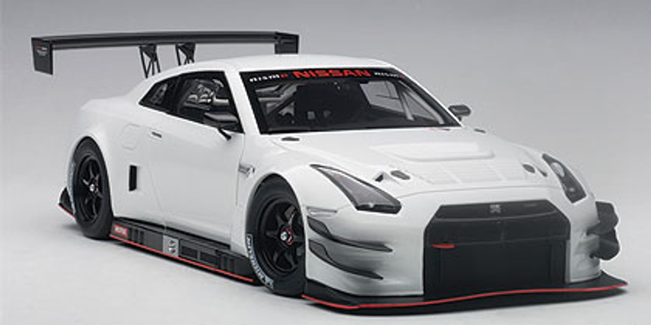 autoart nissan gtr