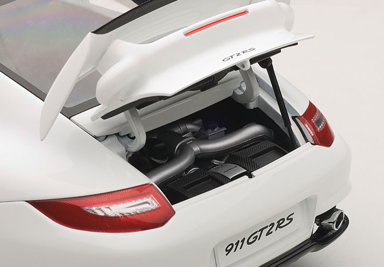 1/18 AUTOart PORSCHE 911(997) GT2 RS (WHITE) Diecast Car Model 77963