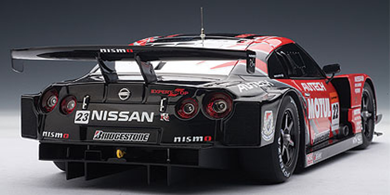 1/18 AUTOart NISSAN GT-R GTR RACING SUPER GT 2008 LAUNCH VERSION