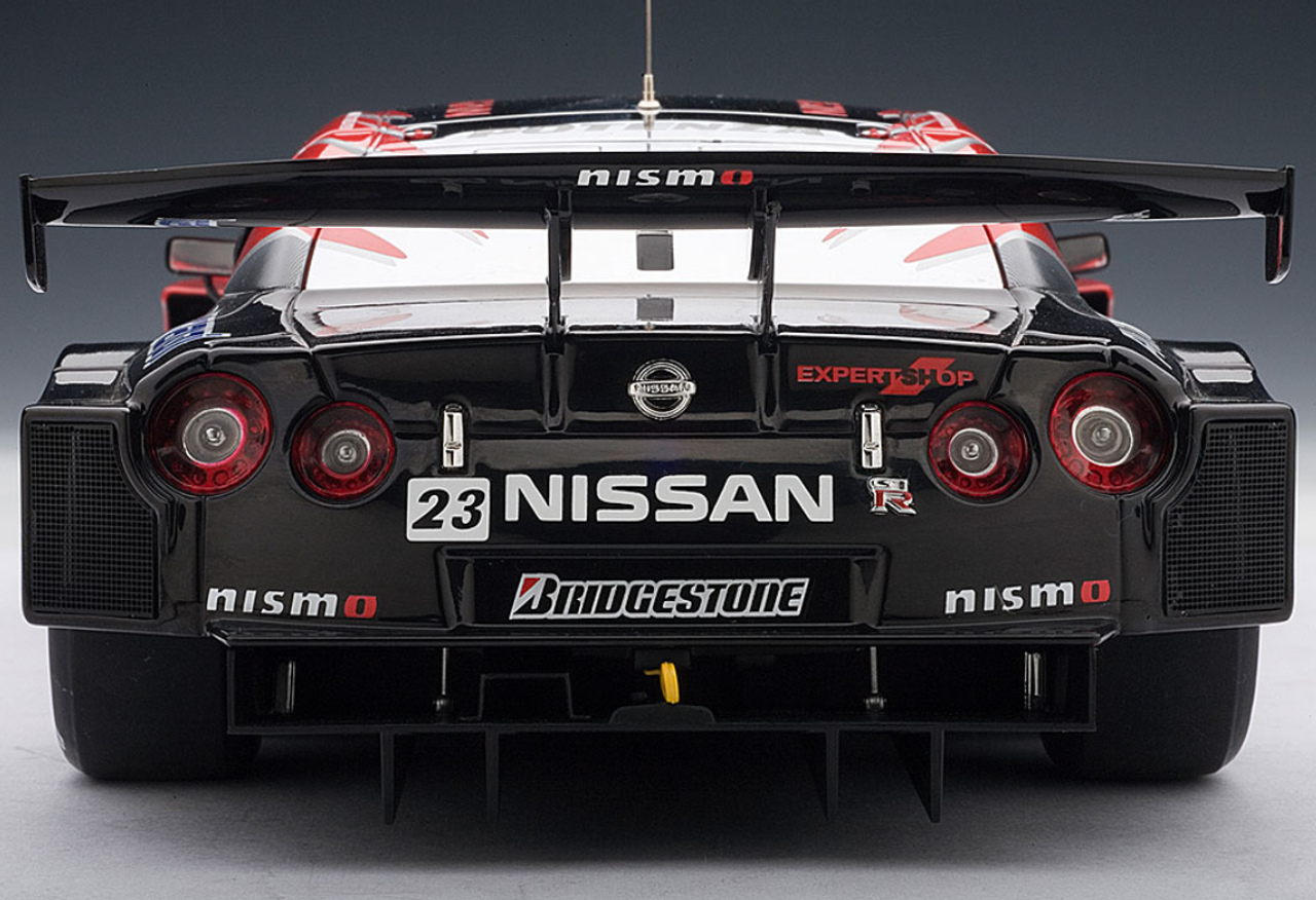 1/18 AUTOart NISSAN GT-R GTR RACING SUPER GT 2008 LAUNCH VERSION Diecast Car Model 80879
