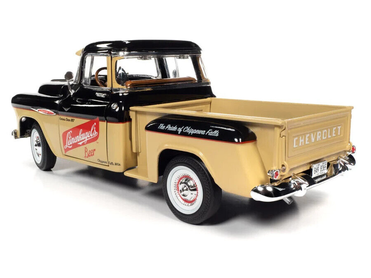 1/18 Auto World 1957 Chevrolet 3100 Stepside Pickup Truck Leinenkugle's Diecast Car Model