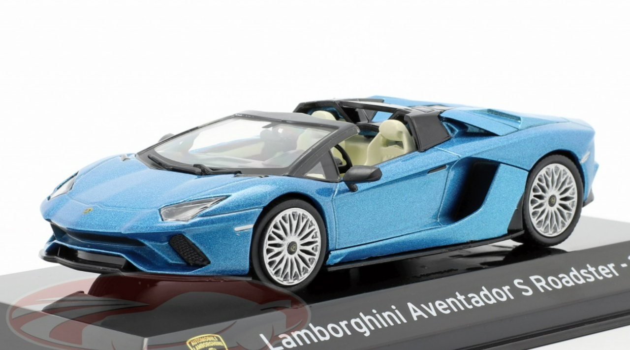 1/43 Altaya 2017 Lamborghini Aventador S Roadster (Blue Metallic) Car Model