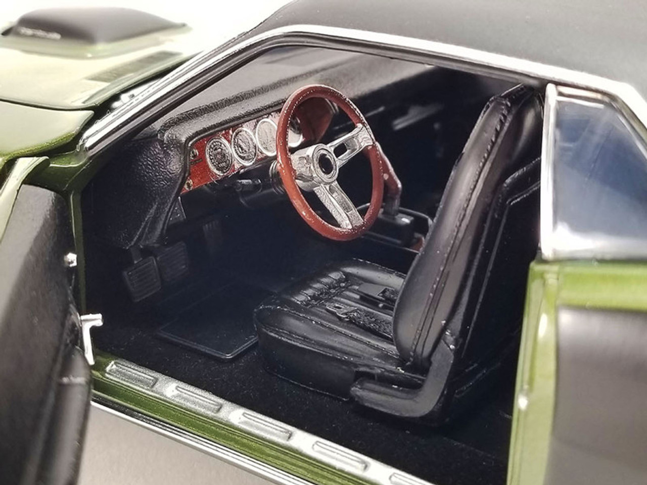 1/18 ACME 1971 Plymouth Hemi Cuda Vinyl Top (Ivy Green) Diecast Car Model