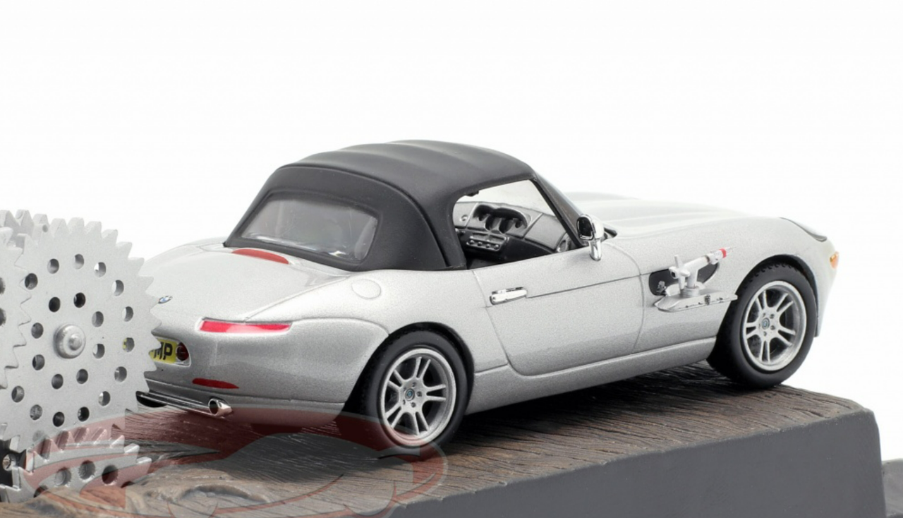 1/43 Ixo BMW Z8 James Bond Movie The World Is Not Enough (Silver) Car Model