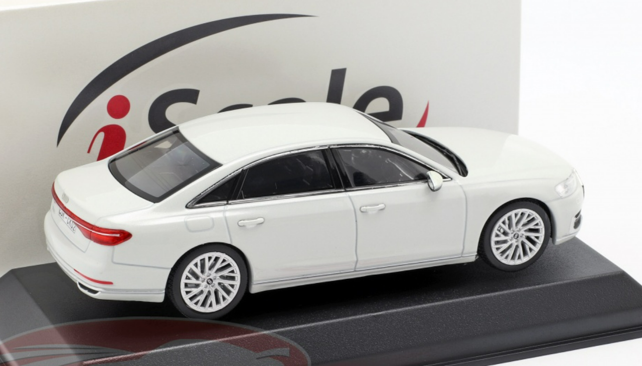 1/43 iScale Audi A8L (White) Car Model