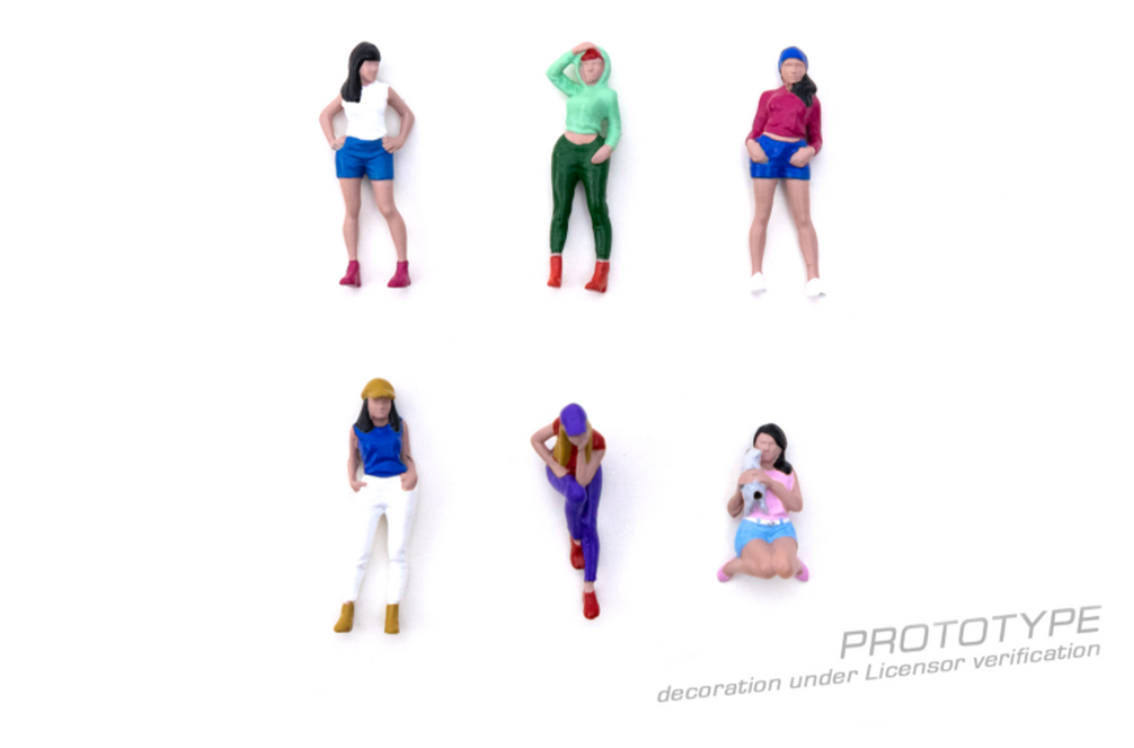 1/64 Tarmac Works Figures Set Girls Night Out 