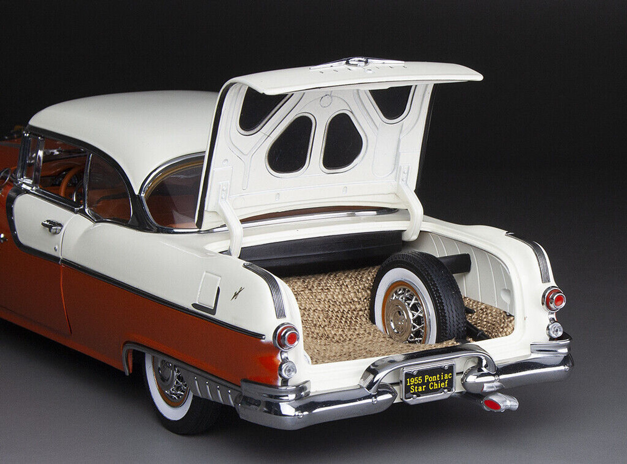 1955 Pontiac StarChief SunStar社製 1/18 1/18 Sunstar 1955 Pontiac Star Chief (Maroon Red) Diecast
