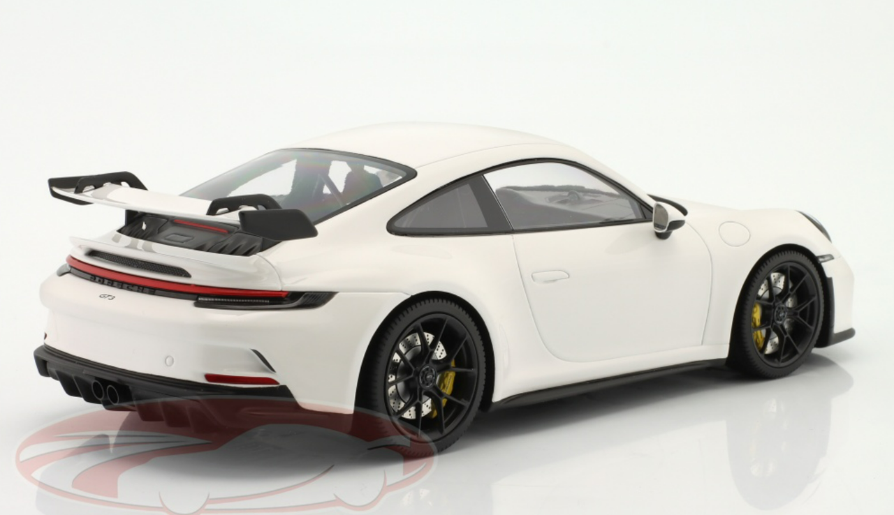 1/18 Minichamps Porsche 911 (992) GT3 (White with Black Wheels) Car Model Limited 75 Pieces