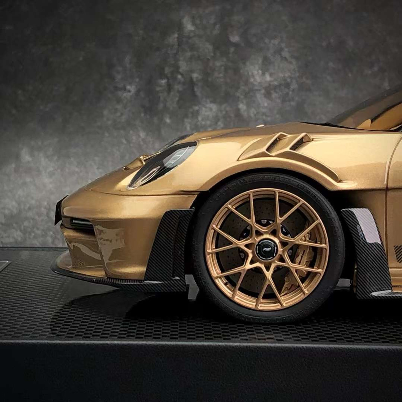 1/18 TP Timothy & Pierre Porsche 911 992 GT3 RS (Gold) Resin Car Model Limited 30 Pieces