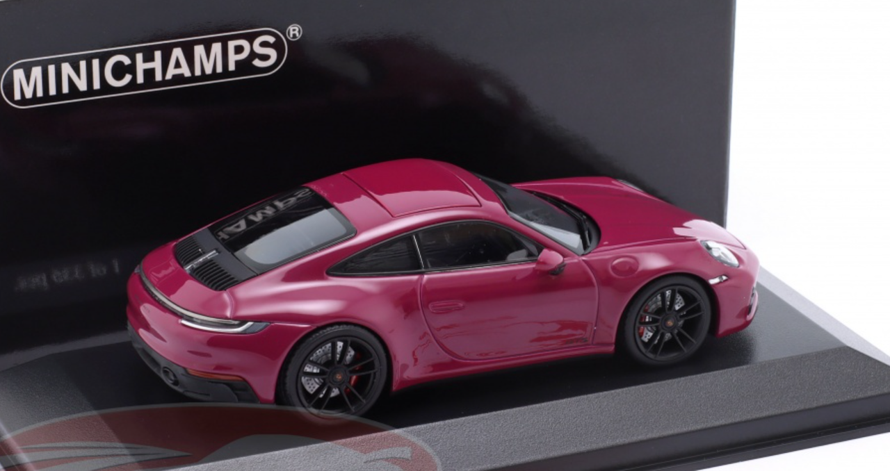 1/43 Minichamps 2021 Porsche 911 (992) Carrera 4 GTS (Ruby Red) Car Model