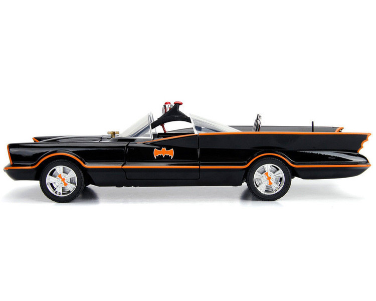 ミニカー Jada Toys Classic TV Series Batmobile 1/18 Jada Classic TV Series Batmobile with Working Lights