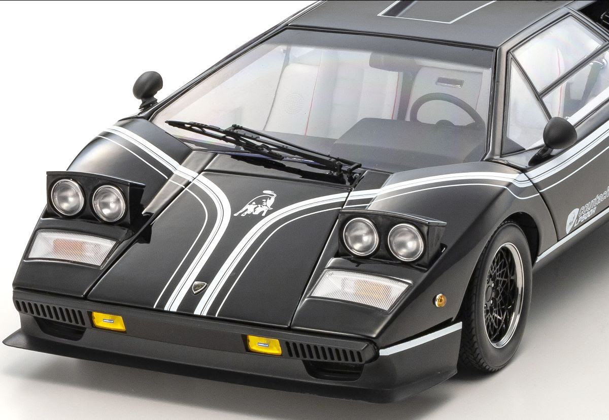 1/12 Kyosho 1982 Lamborghini Countach LP500R (Black) Diecast Car