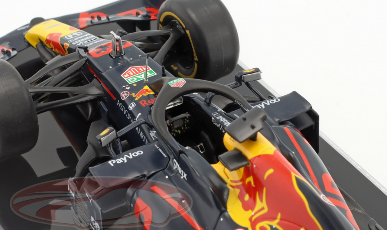 1/24 Premium Collectibles 2020 Formula 1 Max Verstappen Red Bull RB16 #33 Car Model