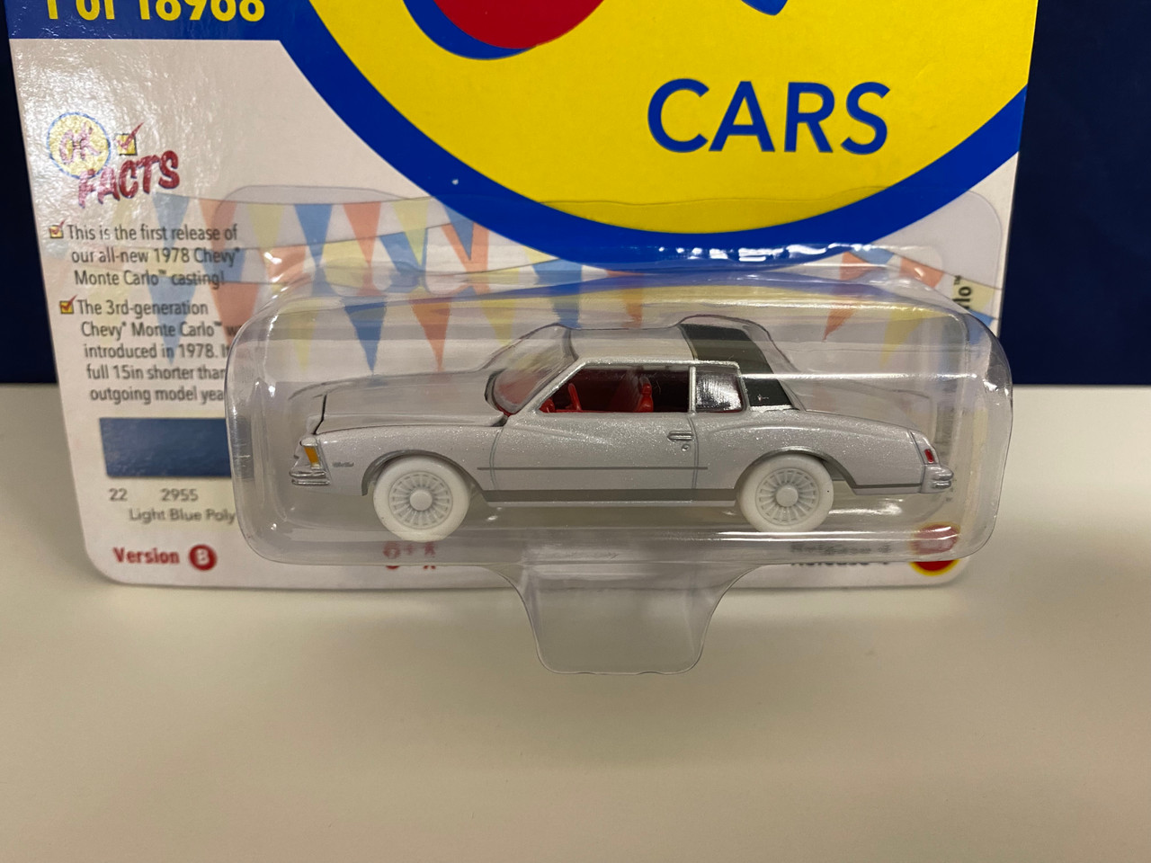 CHASE CAR 1/64 Johnny Lightning 1978 Chevrolet Monte Carlo (White) Diecast Car Model