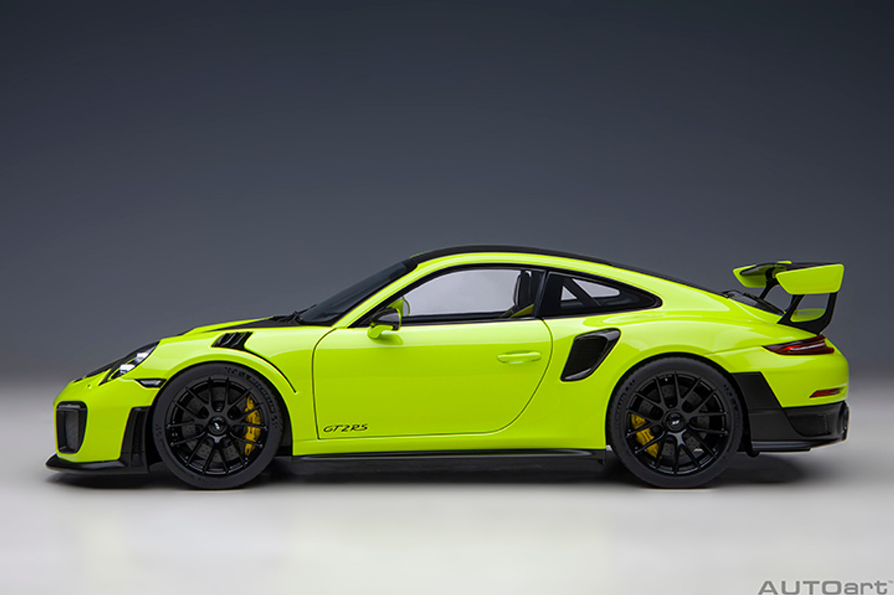 1/18 AUTOart Porsche 911 (991.2) GT2 RS Weissach Package (Acid Green) Car Model