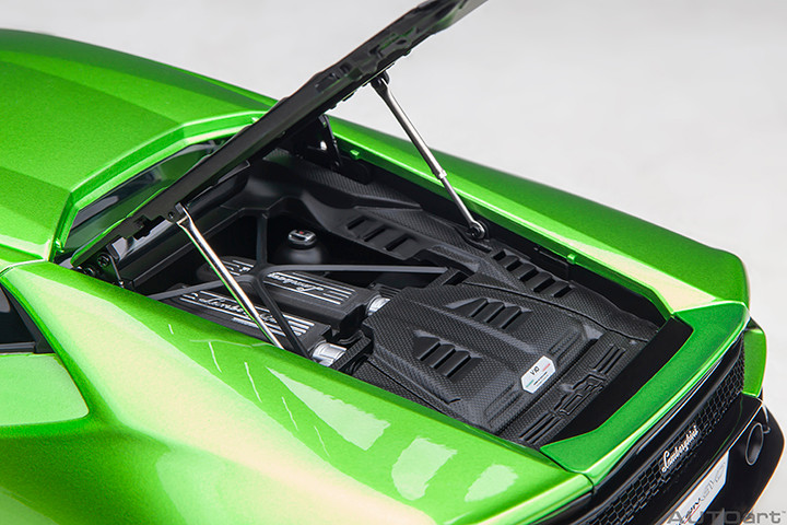 1/18 AUTOart Lamborghini Huracan EVO (Verde Selvans Green) Car