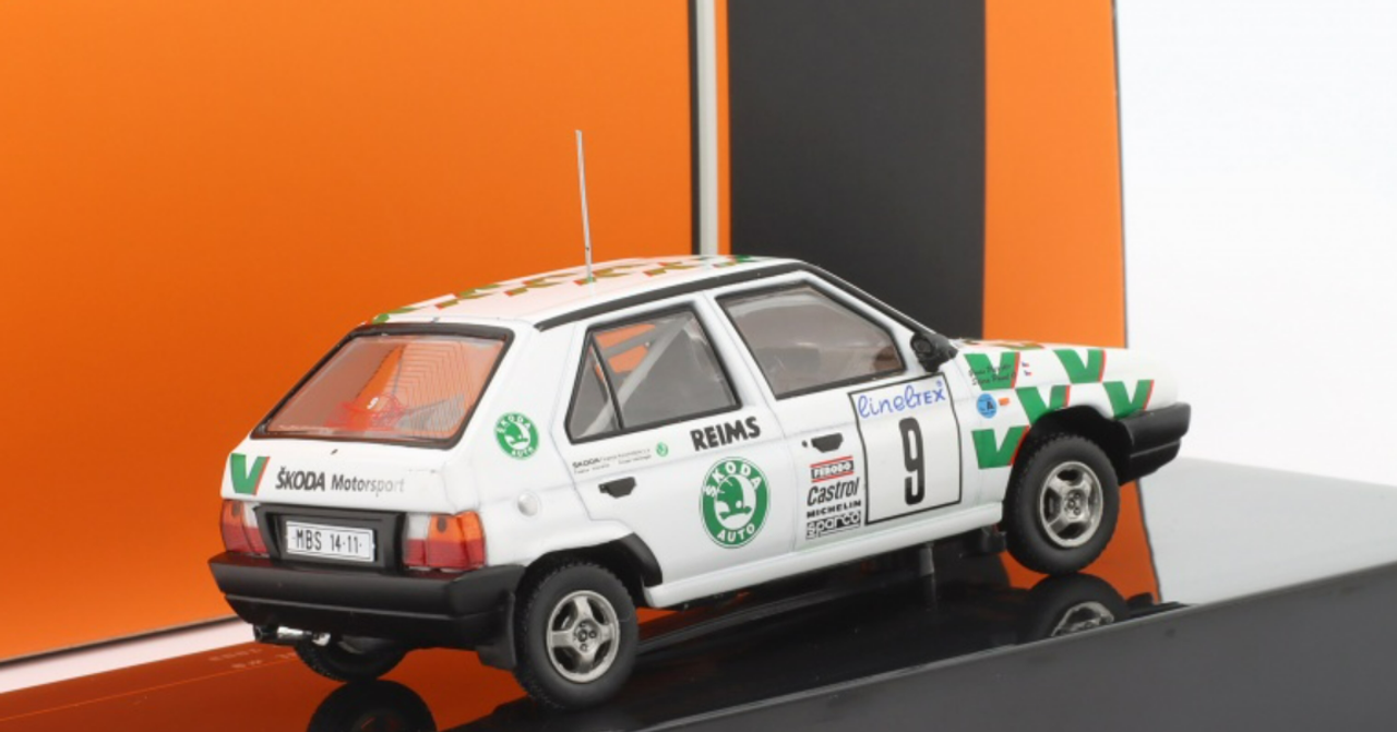 1/43 Ixo 1993 Skoda Favorit 136L #9 Rallye Monte Carlo Škoda Motorsport Pavel Sibera, Petr Gross Car Model