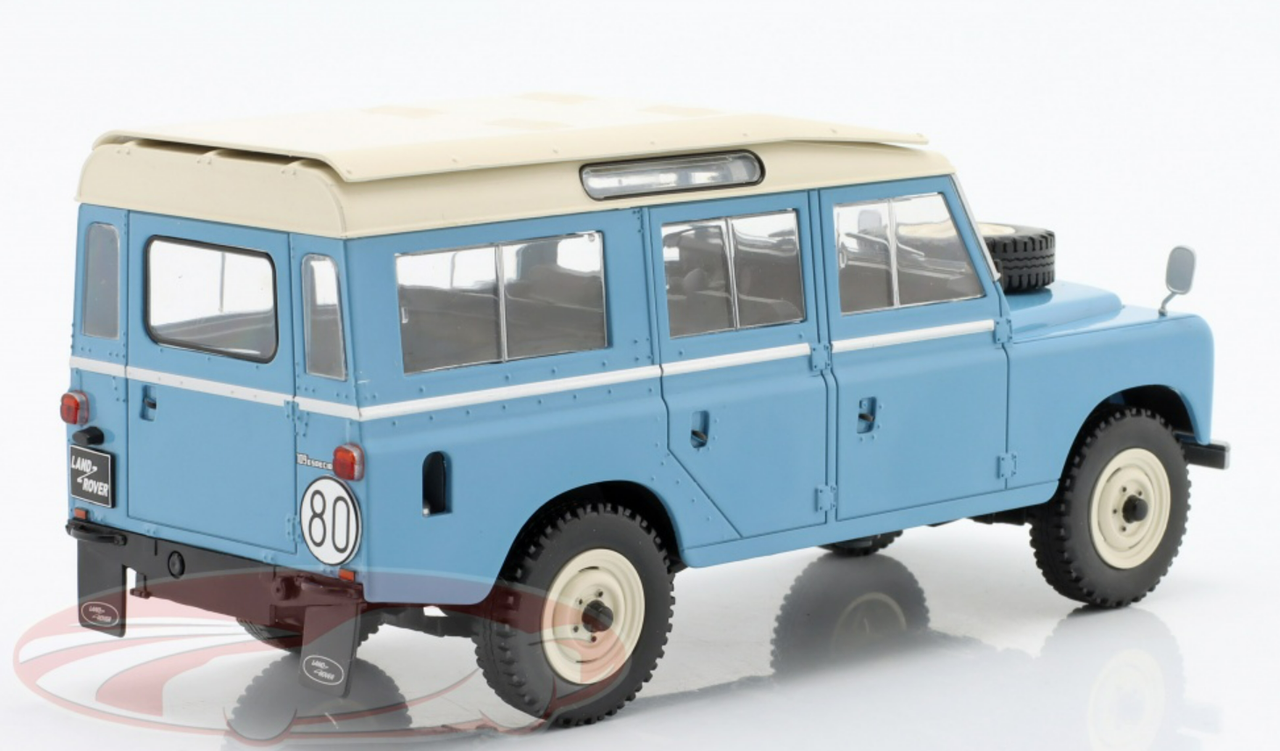 1/24 WhiteBox 1980 Land Rover Series III 109 (Blue & White) Car Model