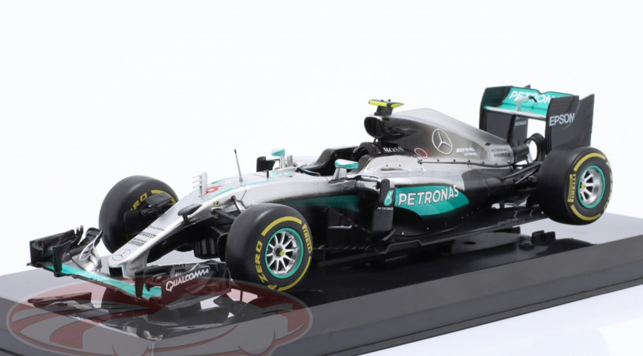 1/24 Premium Collectibles 2016 Formula 1 Nico Rosberg Mercedes F1 W07 #6 World Champion Formula 1 Car Model