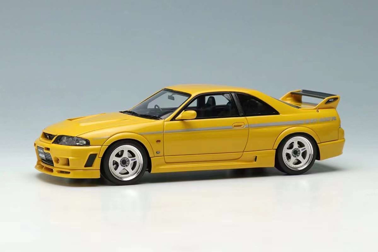 1/43 Make Up 1996 Nissan Skyline GT-R GTR R33 Nismo 400R (Yellow with White LM-GT1 18 Inch Wheel) Resin Car Model
