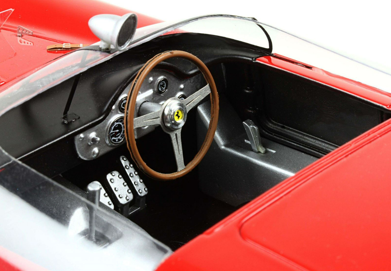 Decalcomanie Ferrari 250 TRI Le Mans 1961 – Numeri 10, 11, 17 – Scale 1:32, 1:43, 1:24, 1:18