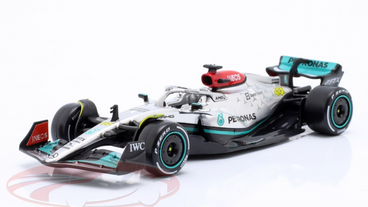 1/43 BBurago 2022 Formula 1 Lewis Hamilton Mercedes-AMG F1 W13 #44 Car Model Standard Edition