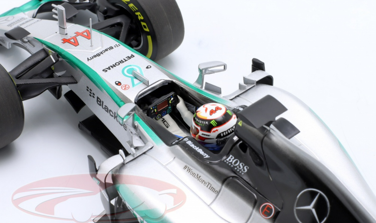 1/18 Minichamps 2015 Formula 1 Lewis Hamilton Mercedes AMG W06 #44 Winner USA GP Formula 1 World Champion Car Model