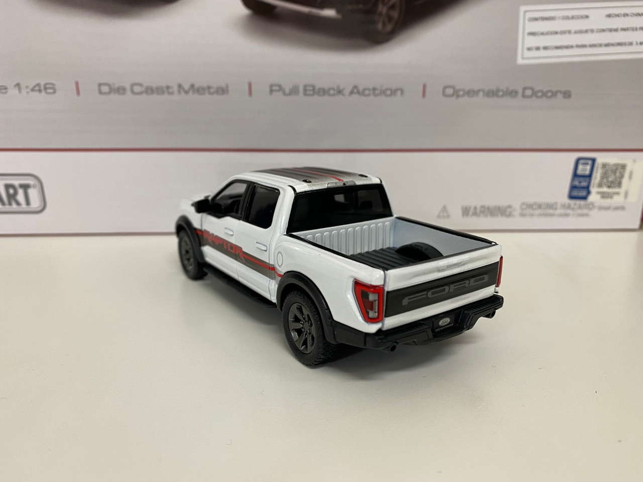 ワゴンタイガー 1/46 2022 Ford F-150 Raptor with Livery