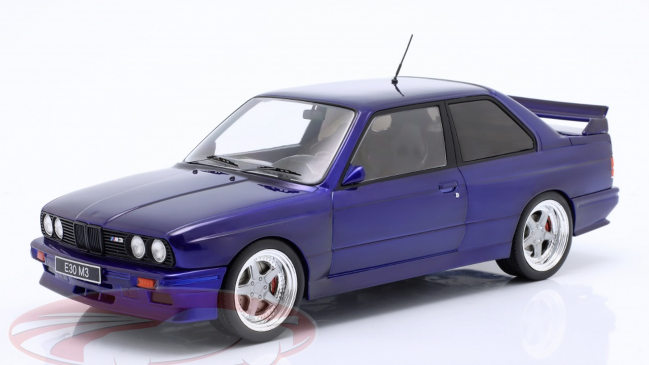 1/18 Ixo 1989 BMW M3 (E30) (Dark Blue) Car Model