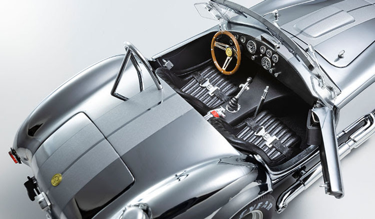 京商 1/18 SHELBY COBRA 427 S/C シルバー Shelby Cobra 427 S/C Silver with White Stripes 1/18 Diecast