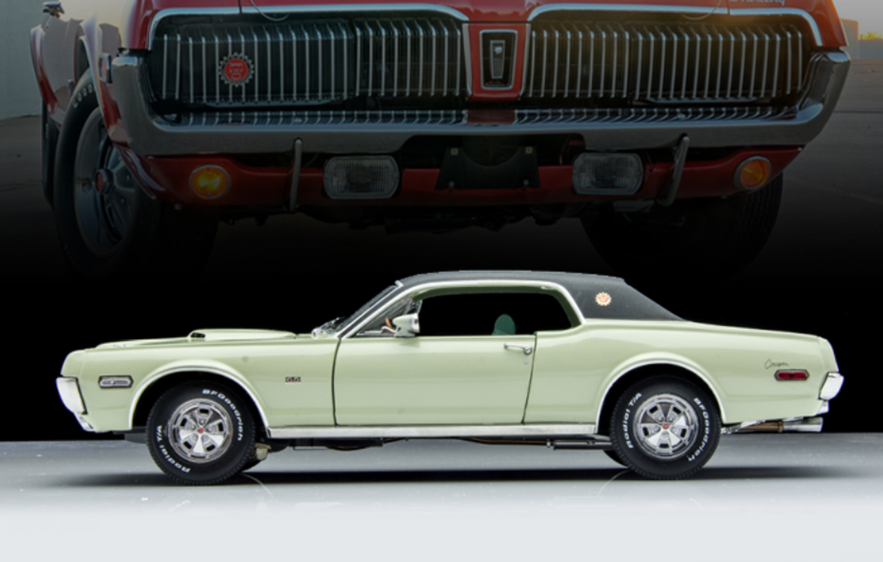 1/18 Sunstar 1968 Mercury Cougar XR7G (Seafoam Green) Diecast Car Model