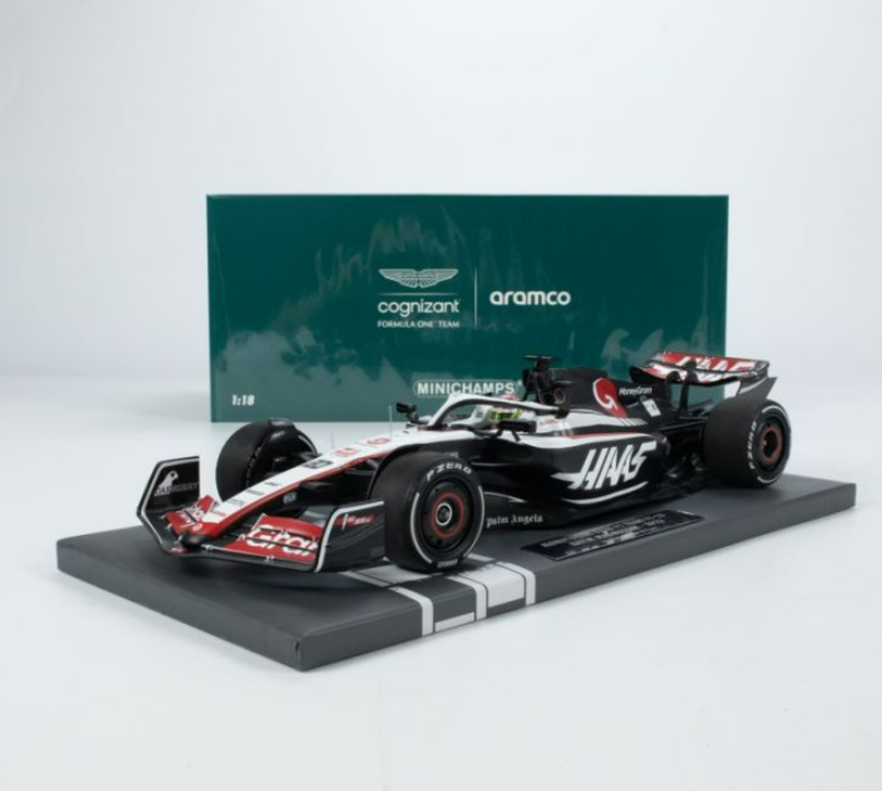 1/18 Minichamps 2023 Formula 1 Kevin Magnussen Haas VF-23 #20 Car Model