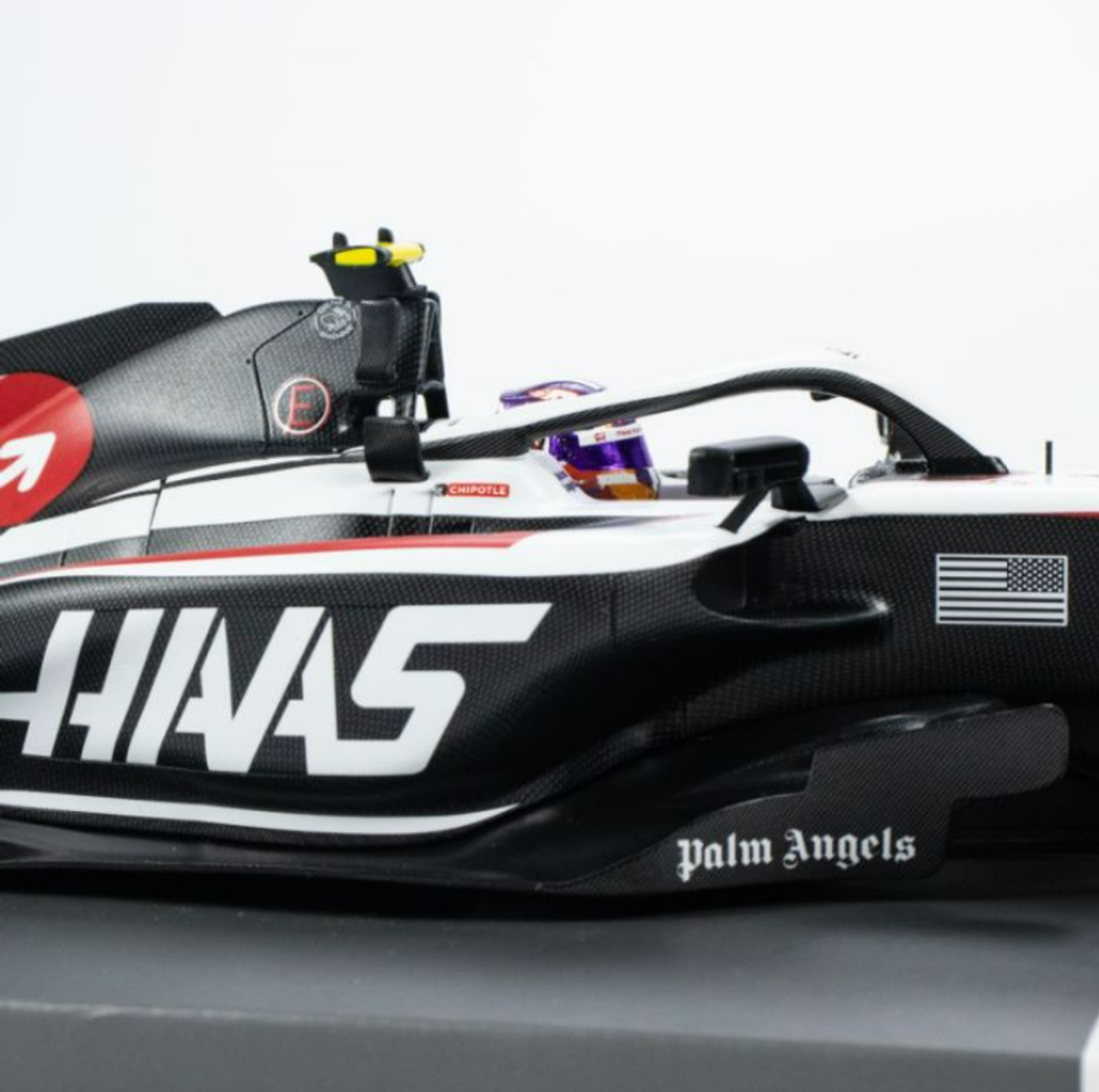 1/18 Minichamps 2023 Formula 1 Nico Hülkenberg Haas VF-23 #27 Car Model