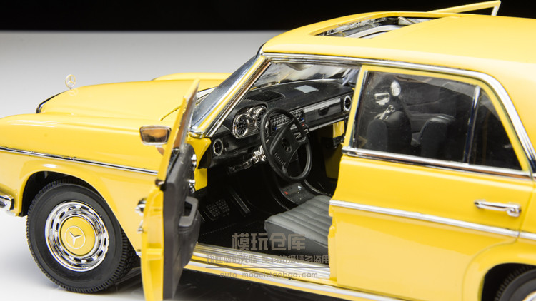 1/18 SS Sunstar Mercedes-Benz Mercedes 220D W115 Strich8 (Yellow