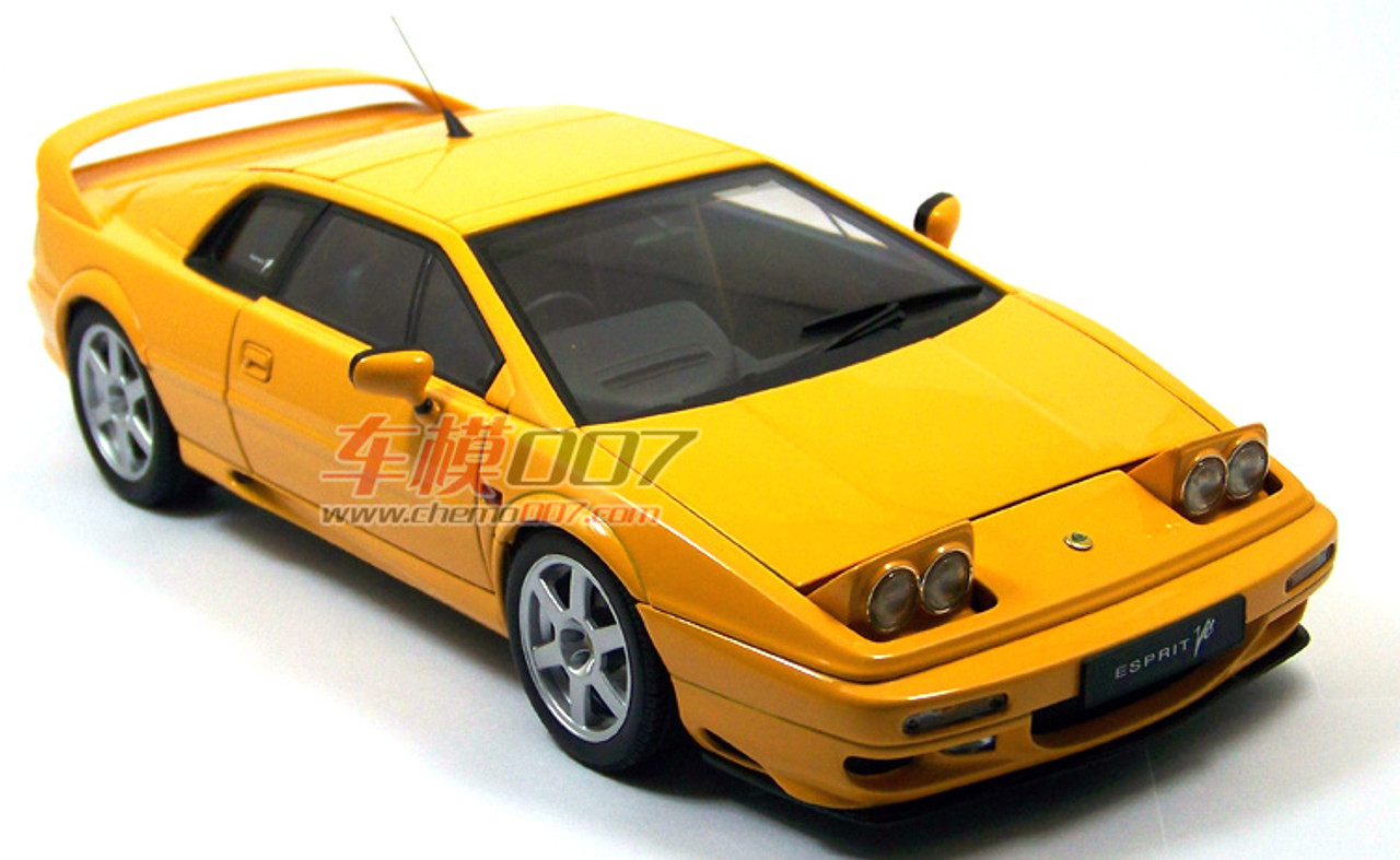 1/18 AUTOart Lotus Esprit V8 (Yellow) Diecast Car Model 75313