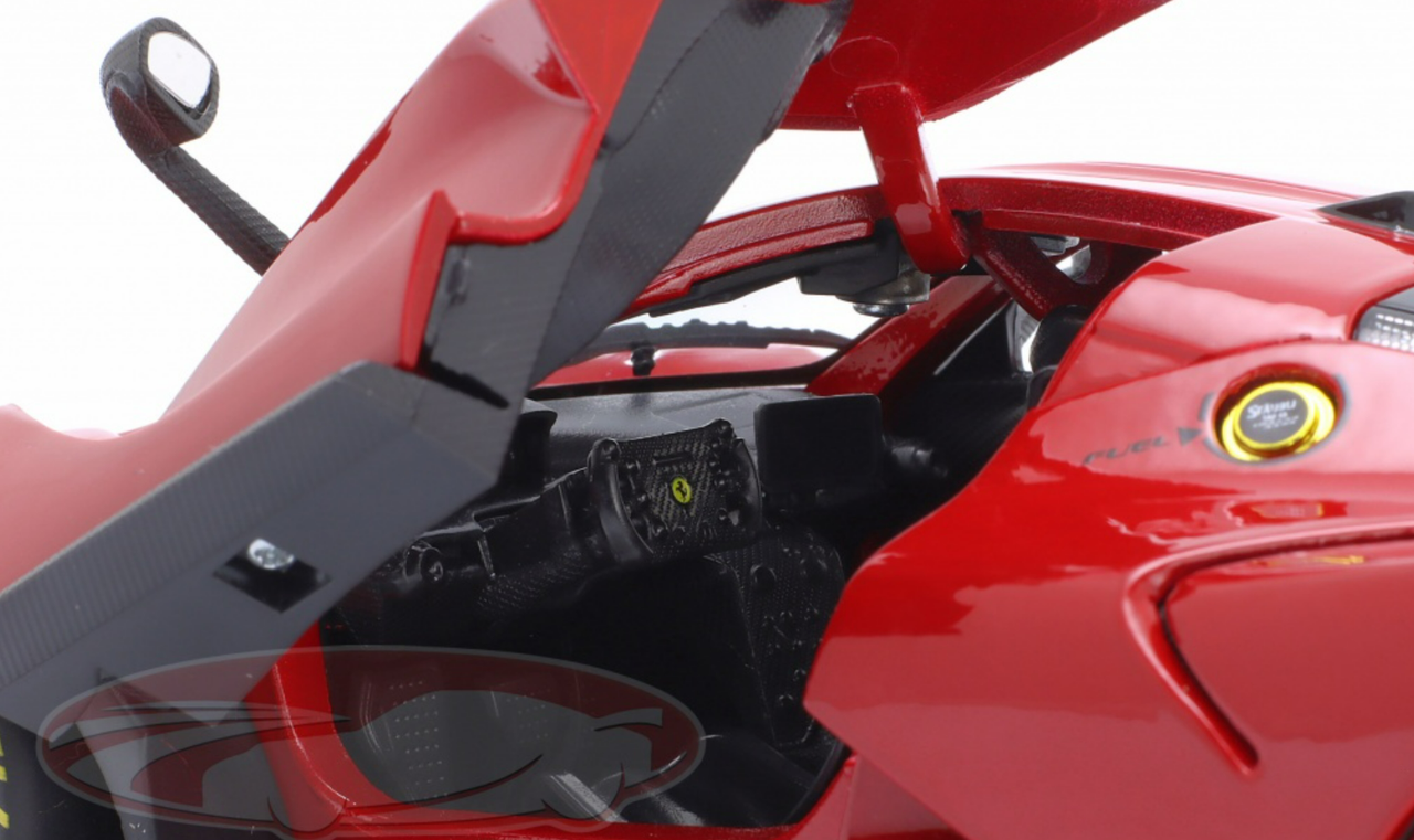 1/18 BBurago 2018 Ferrari FXX-K Evo Hybrid 6.3 V12 (Red) Diecast Car Model