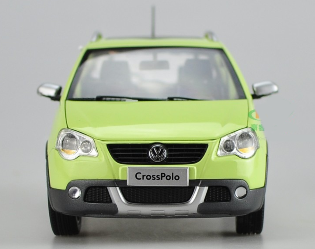 1/18フォルクスワーゲンCrossPoloダイキャスト製モデルカークロスポロ 1⁄18 VW クロスポロ 1/18 ミニカー CROSS POLO フォルクスワーゲン