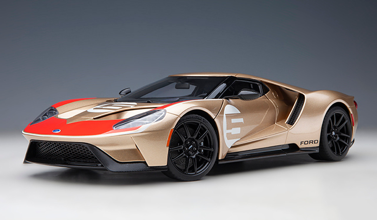 1/18 AUTOart 1/18 Ford GT Heritage Edition Holman Moody (Gold with Red & White Stripes) Car Model