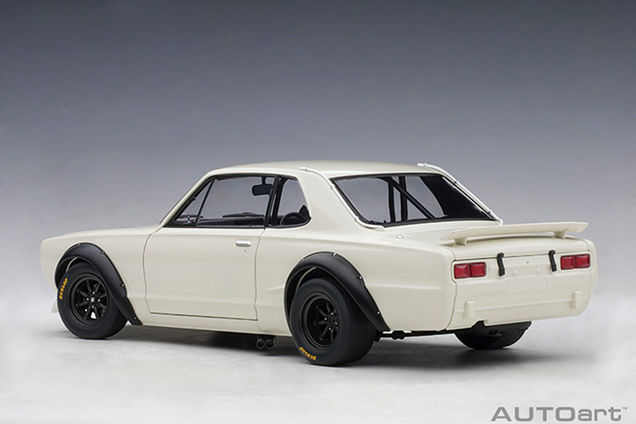 AUTOart 1/18 NISSAN SKYLINE GT-R KPGC10 Racing 1971 オートアート ニッサン スカイライン  レーシング #8 -