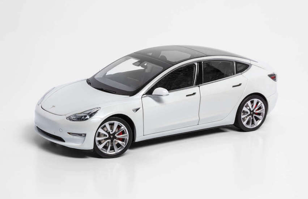 1/18 Official Dealer Edition Tesla Model 3 (White) Diecast Car Model