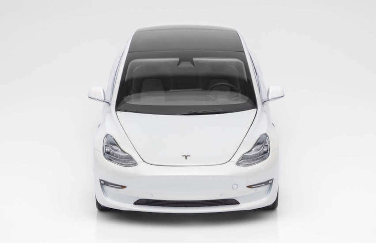 1/18 Official Dealer Edition Tesla Model 3 (White) Diecast