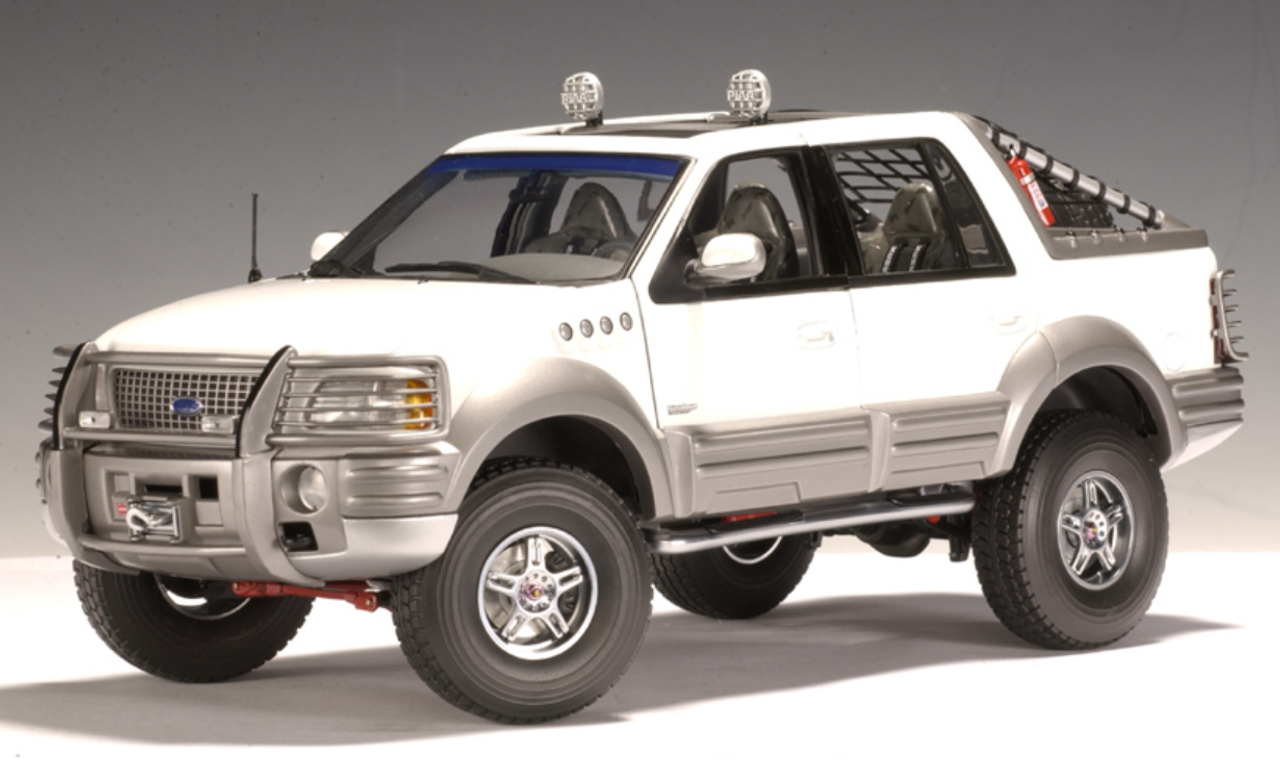 AUTOart 1/18 オートアート FORD Himalaya EXPEDITION フォード ...