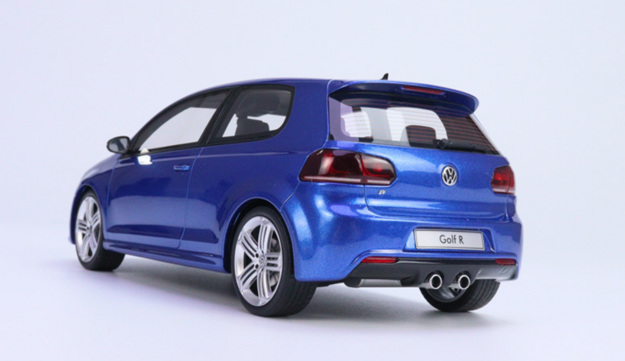 1/18 OTTO 2010 Volkswagen Golf VI R (Blue) Resin Car Model