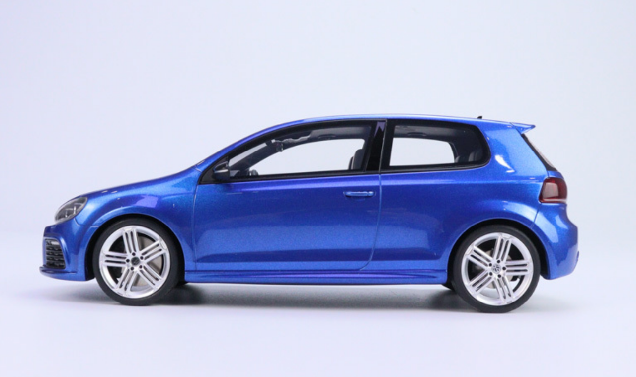 1/18 OTTO 2010 Volkswagen Golf VI R (Blue) Resin Car Model 