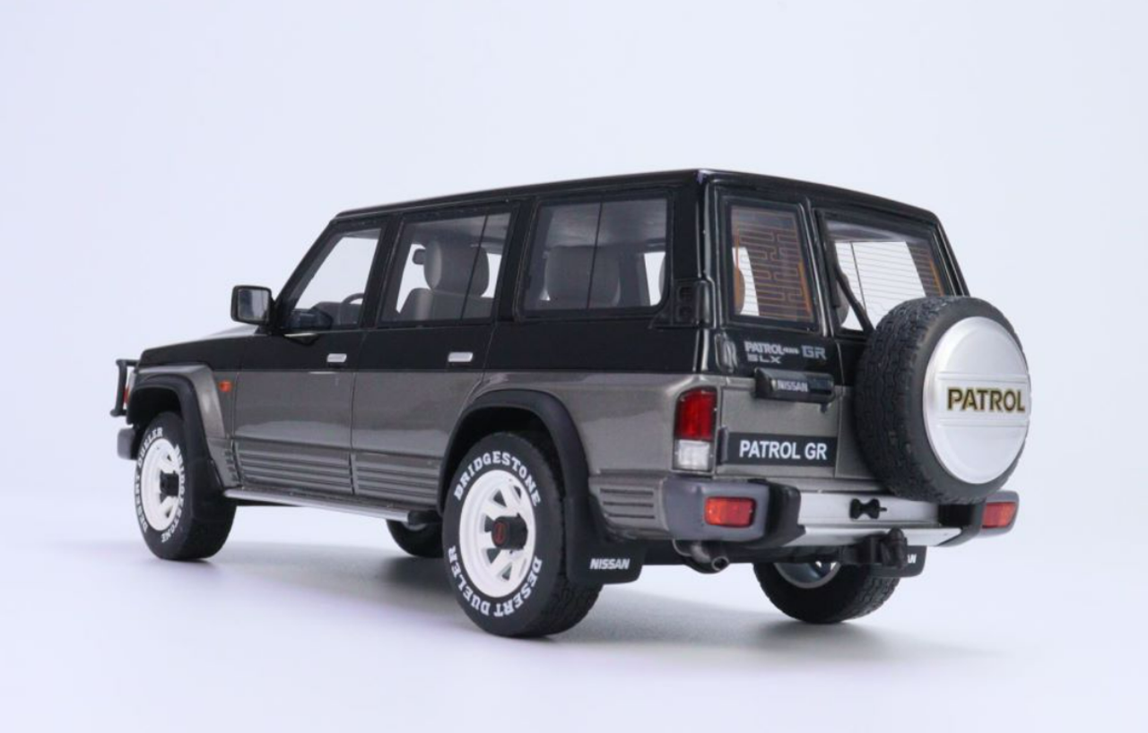 1/18 OTTO 1992 Nissan Patrol GR Y60 (Grey) Resin Car Model 