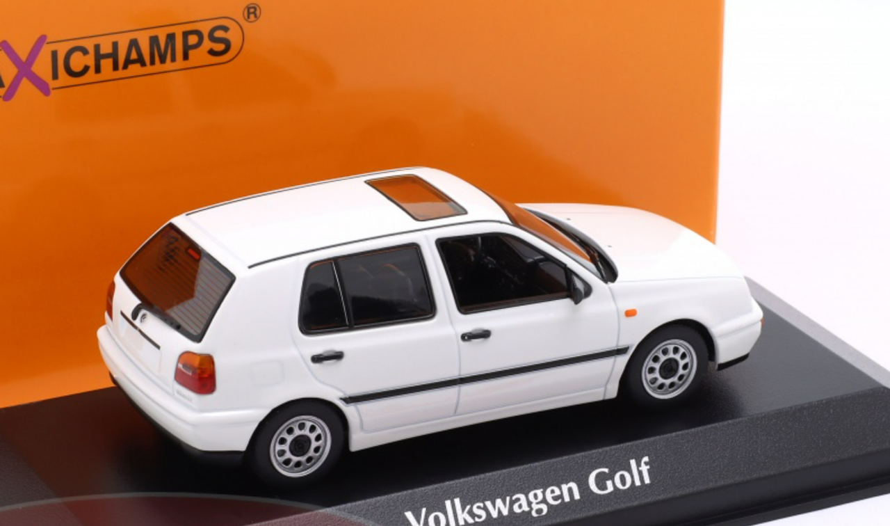 1/43 Minichamps 1997 Volkswagen VW Golf III (White) Car Model